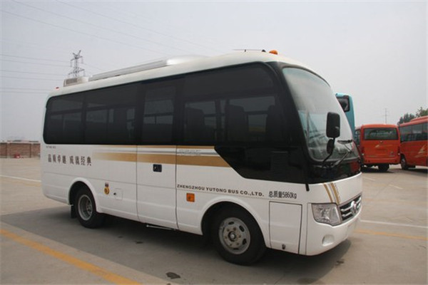 宇通ZK5156XZH5指揮車（柴油國五2-9座）