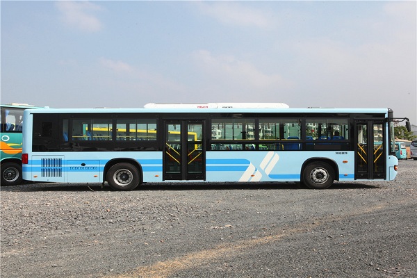 海格KLQ6129GAC5公交車（天然氣國五24-47座）