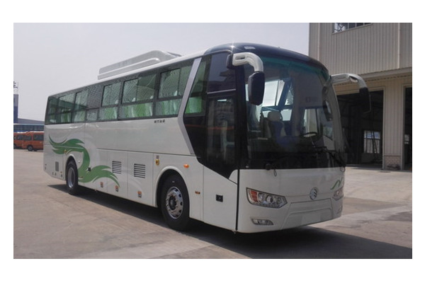 金旅XML6112JEV10C公交車（純電動24-51座）