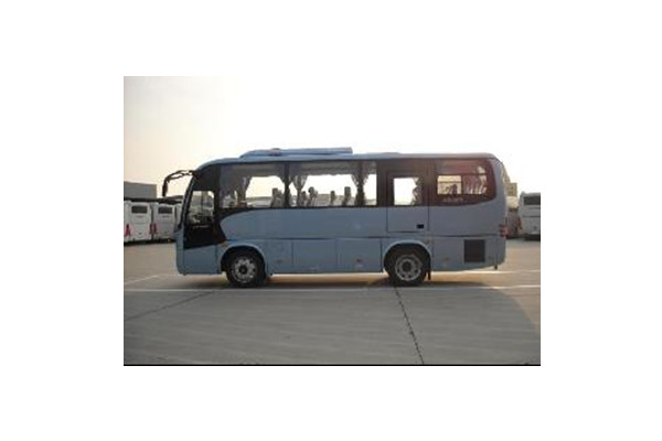 海格KLQ6796KQC51客車（天然氣國五24-35座）