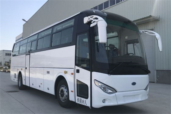 南京金龍NJL6117BEV35客車（純電動24-48座）