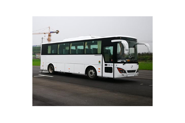 常隆YS6880BEVA客車（純電動24-35座）