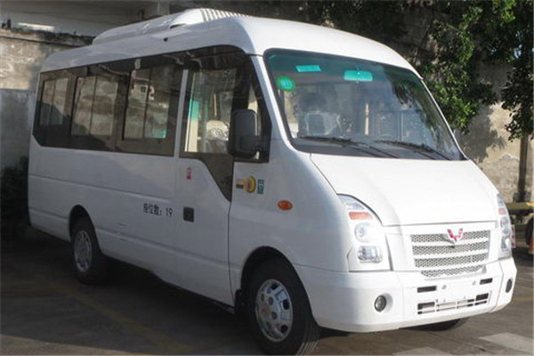 五菱GL6605CQS客車（柴油國六10-19座）