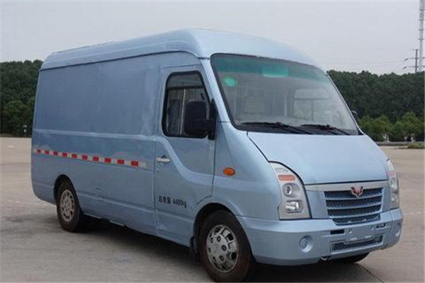 五菱GL5042XXY廂式運輸車（柴油國六3座）