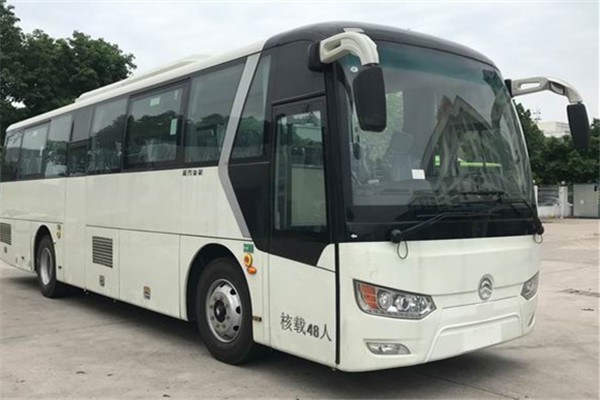 金旅XML6102JEVW01客車（純電動24-48座）