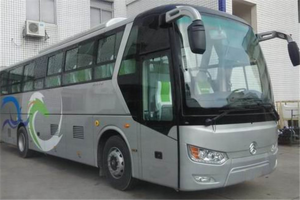 金旅XML6102JEVW0C公交車（純電動(dòng)25-48座）