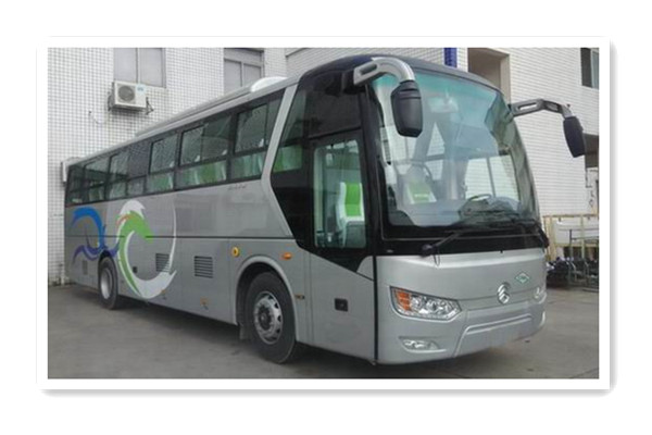 金旅XML6102JHEVD5CN插電式公交車（天然氣/電混動國五25-48座）