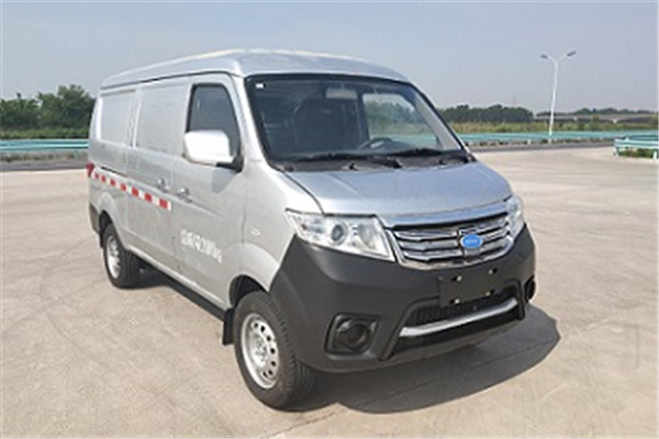 南京金龍NJL5038XXYBEV7廂式運(yùn)輸車（純電動2-5座）